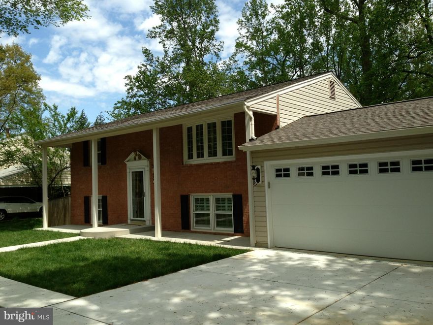 Walk to Metro Bus from this updated  home. New appliances, water heater, re-finished wood floors, windows,  all interior doors & paint,. Kitchen redone: kit cabinets, granite counter top. New 2 car garage and concrete drive way. Baths redone with upgraded shower heads.  bath tub with jets. Sprinkler sys.  NO HOA...Minutes to Springfield Metro. Excellent schools.