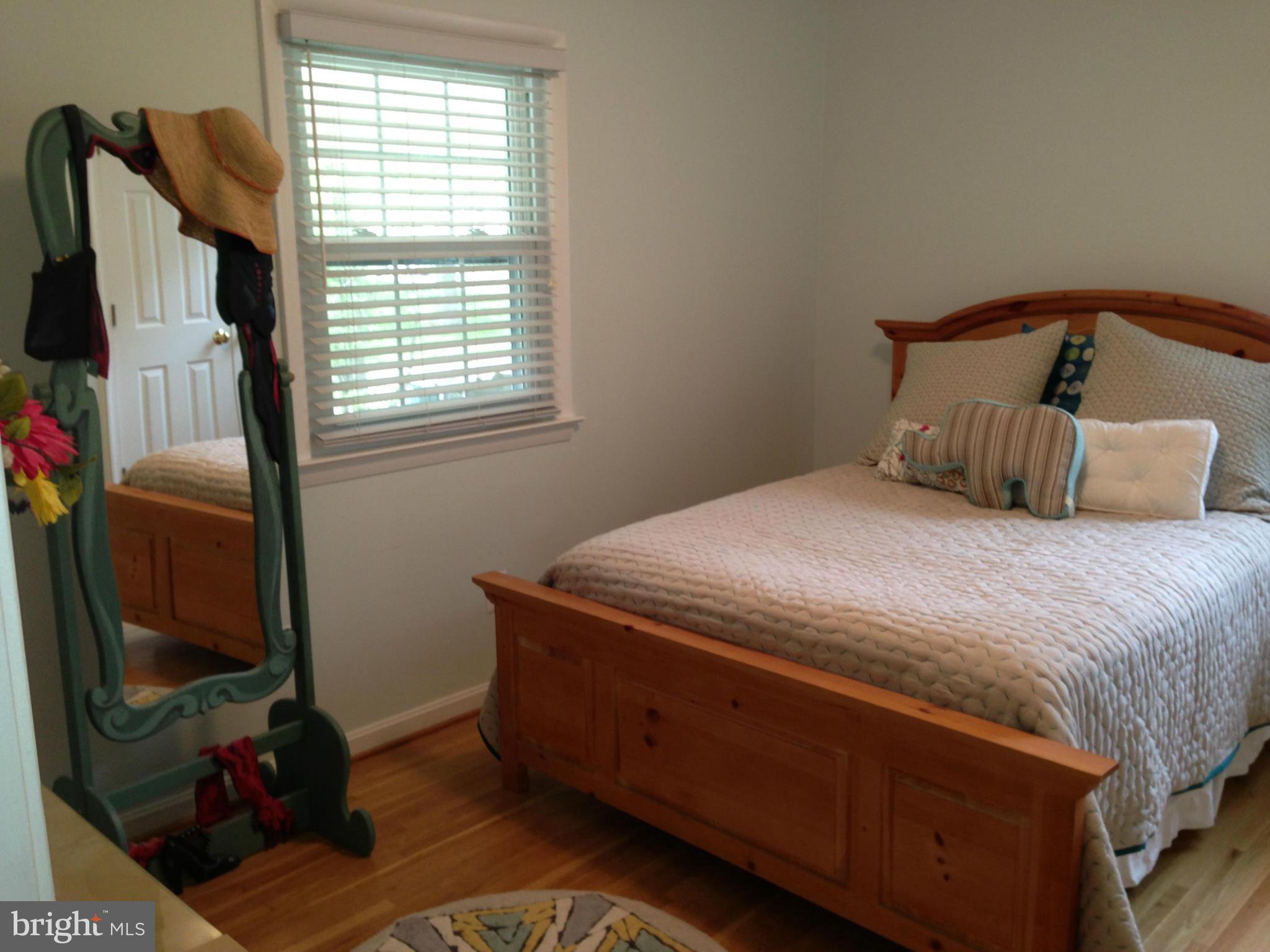 ROLLING VALLEY - Residential