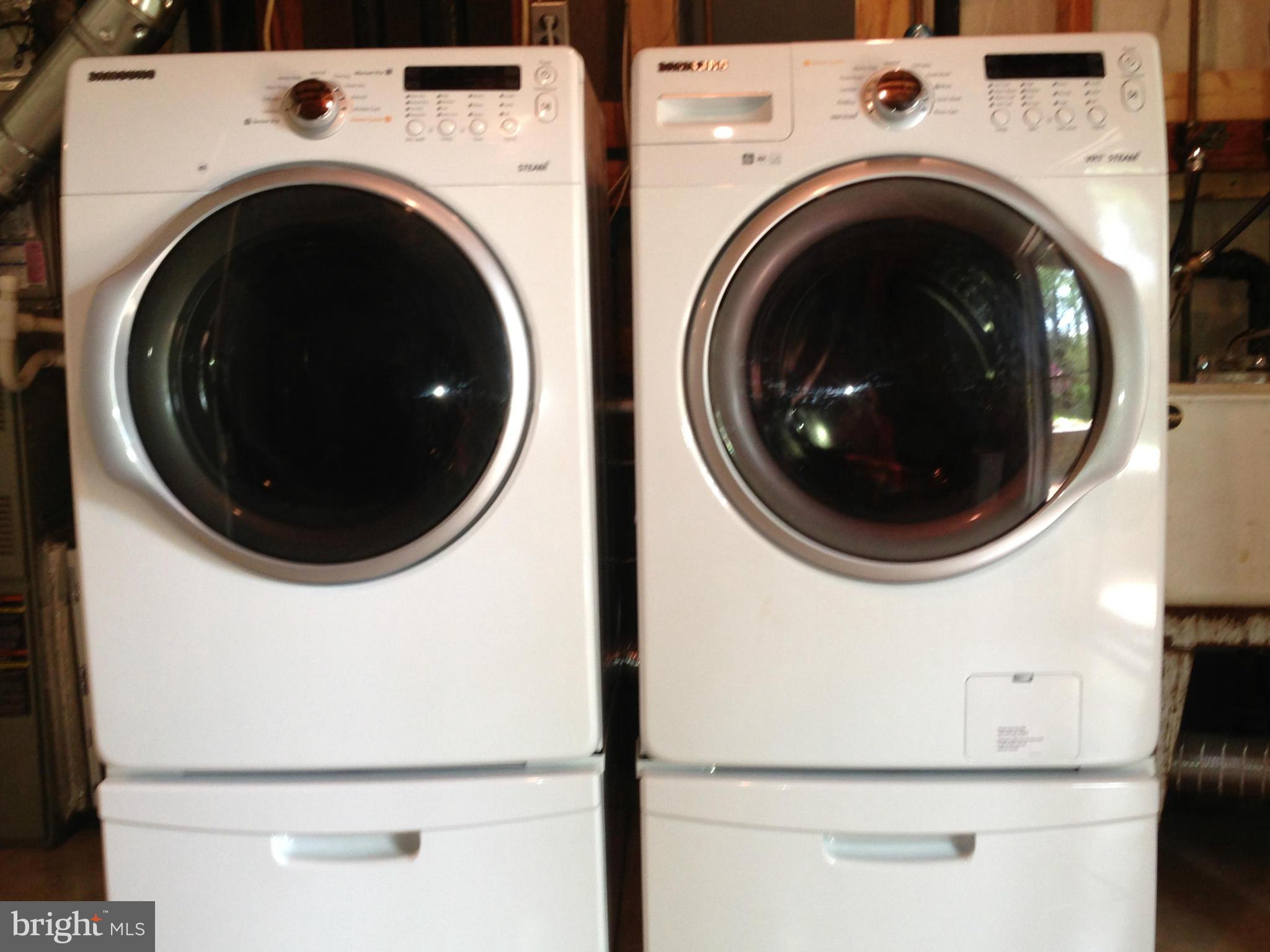 ROLLING VALLEY - Residential