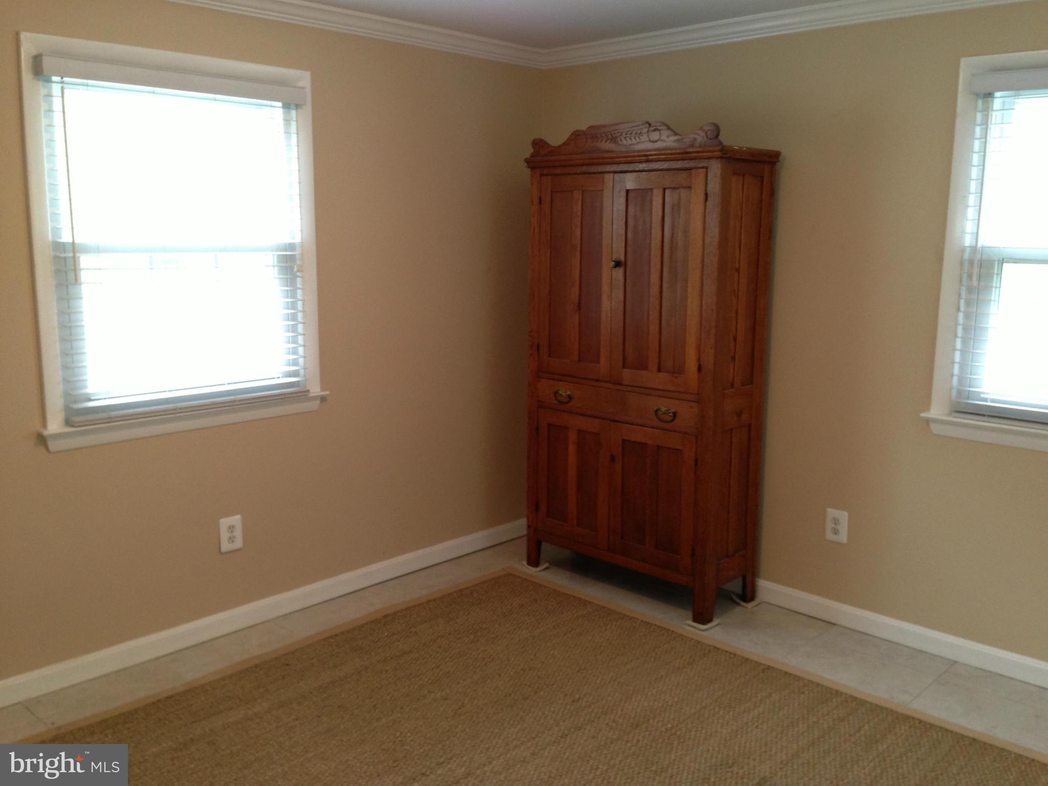 ROLLING VALLEY - Residential