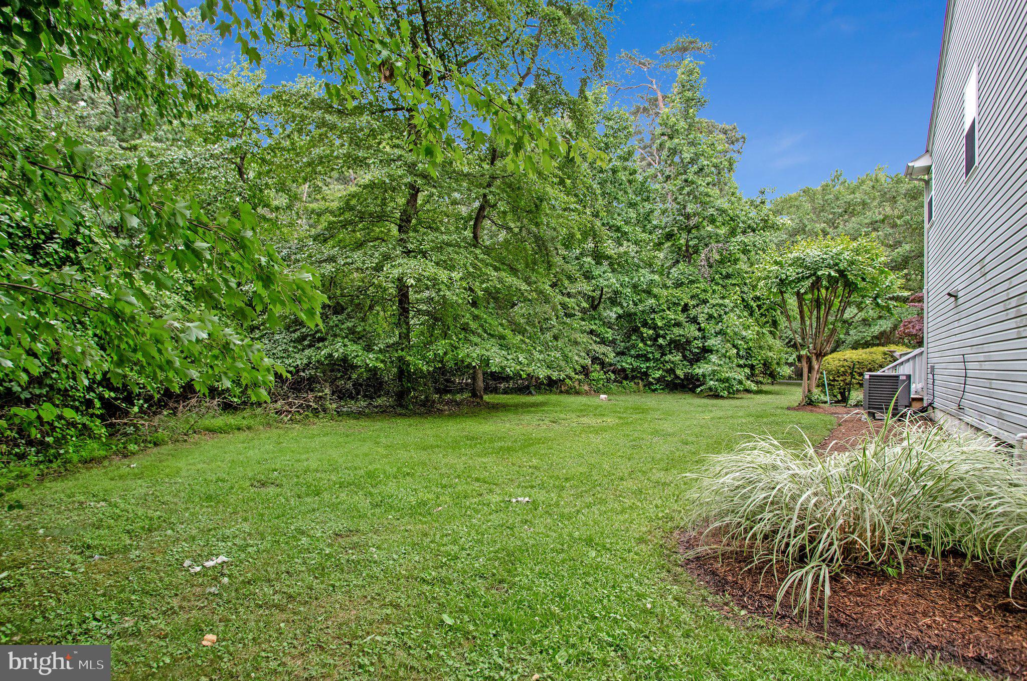 1582 SNUG HARBOR ROAD