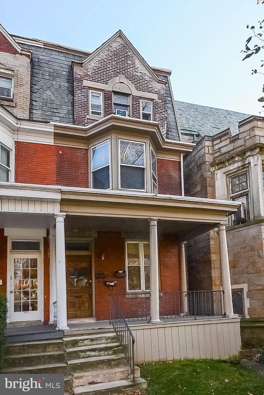 Fully rented and well maintained 3 unit (all units are one bedroom). Property has been professionally managed for 10 years. Take 5% off for a vacancy rate and 10% off for maintenance and you have a cap rate of 11.6%. A proven money maker.Total Rent $20,112  (unit 1-$575, unit 2-$566, unit 3-$535) Expenses:Taxes $2732W/S $756Trash $1360Electric $395Total Expenses $6113Net Income $13,999Tenants pay for their heat and electric. Can be purchased as part of a package deal along with 1720 State Street and 1934 State Street.