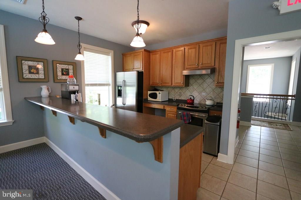 VILLAGE AT PENN STATE - HOMECOMING RIDGE I - Residential