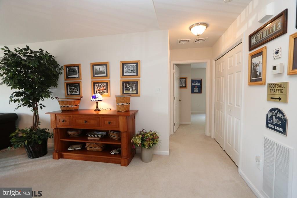 VILLAGE AT PENN STATE - HOMECOMING RIDGE I - Residential