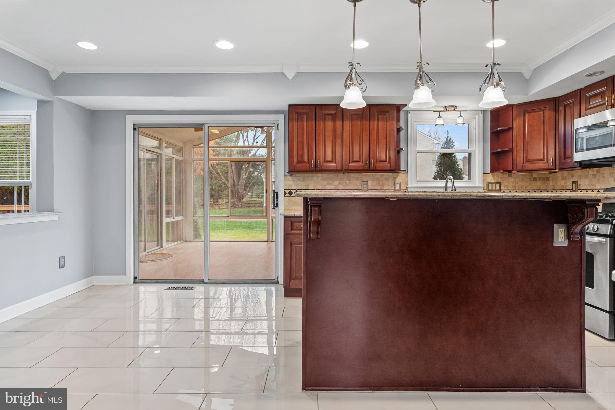 CARDINAL VIEW - Residential Lease