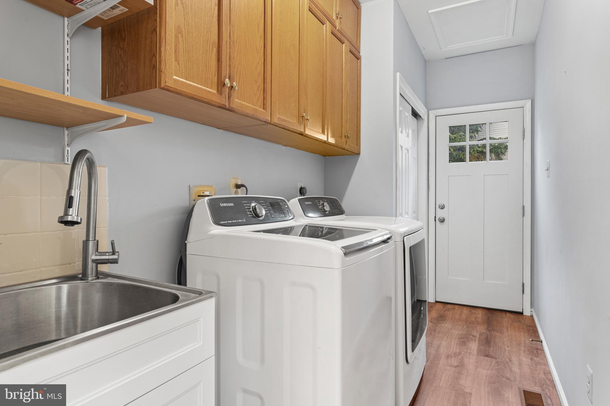 CARDINAL VIEW - Residential Lease