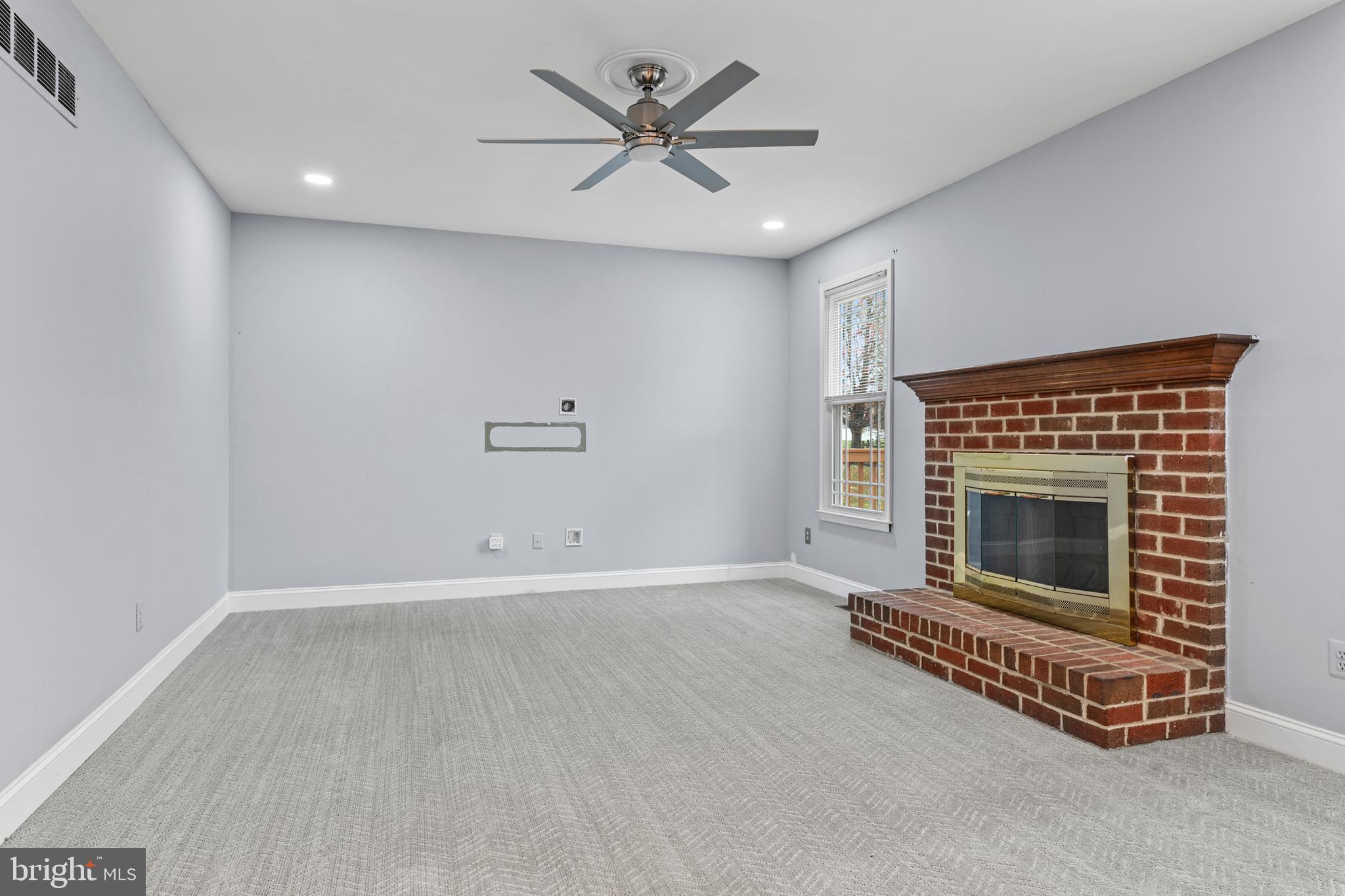 CARDINAL VIEW - Residential Lease