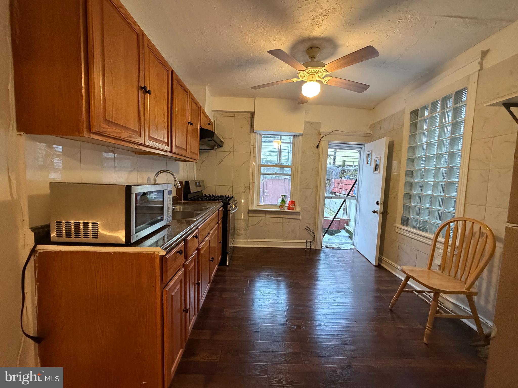 PHILADELPHIA (SOUTH) - Residential