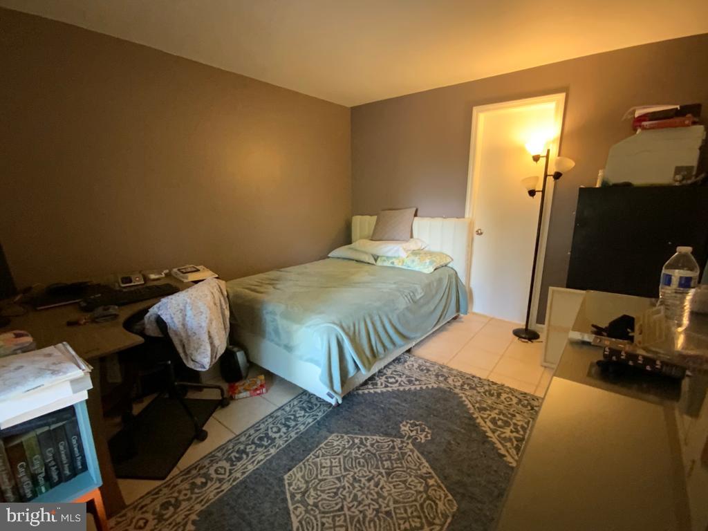 POTOMAC FAIRWAYS - Residential