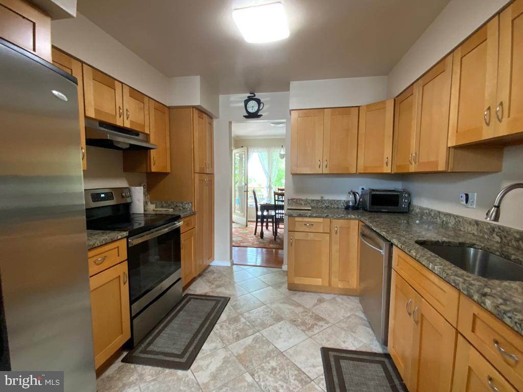 POTOMAC FAIRWAYS - Residential