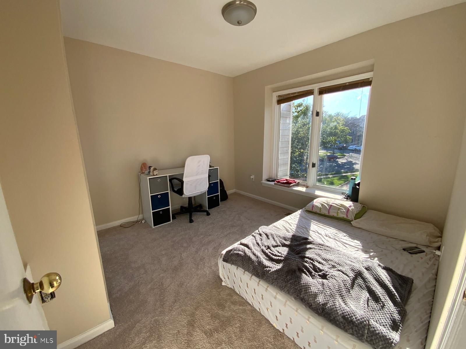 POTOMAC FAIRWAYS - Residential