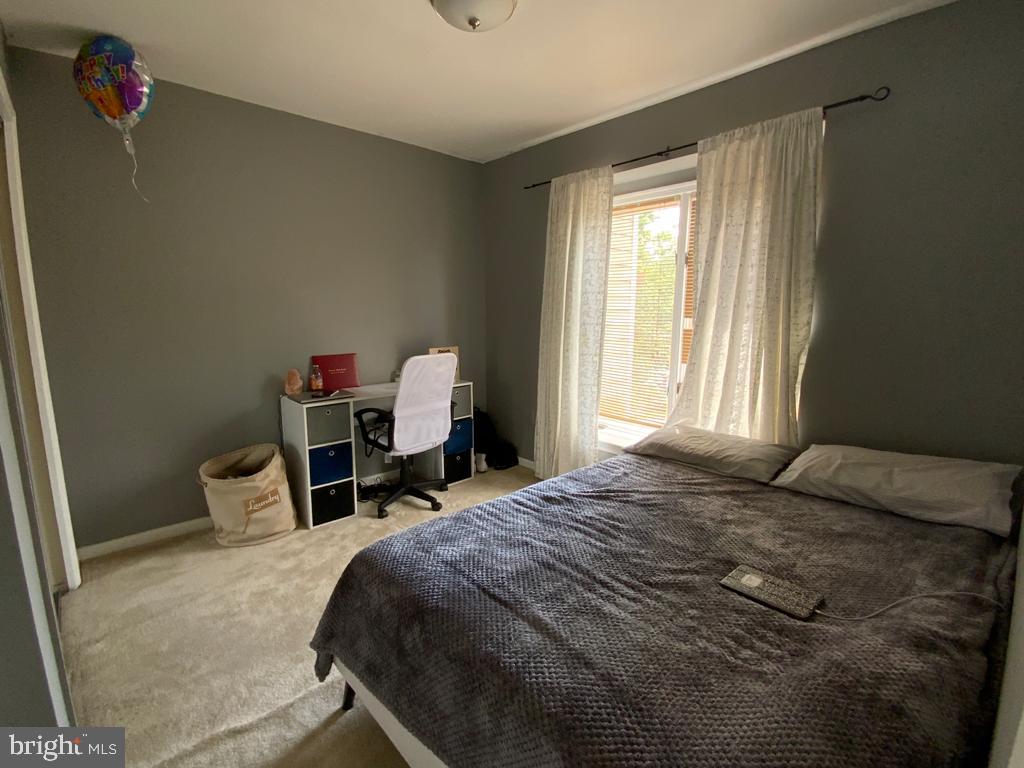 POTOMAC FAIRWAYS - Residential