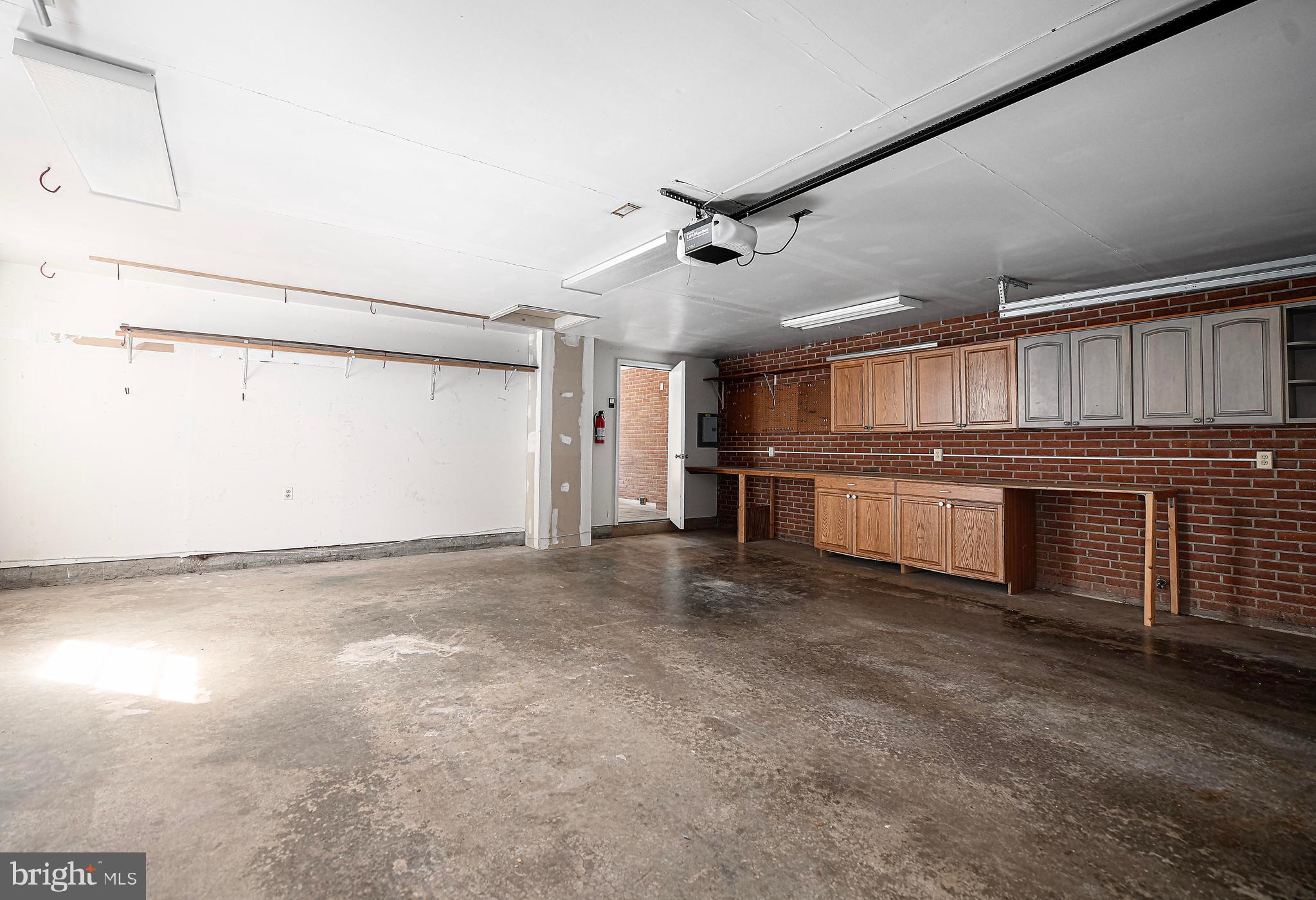 BOXER HILL - Residential