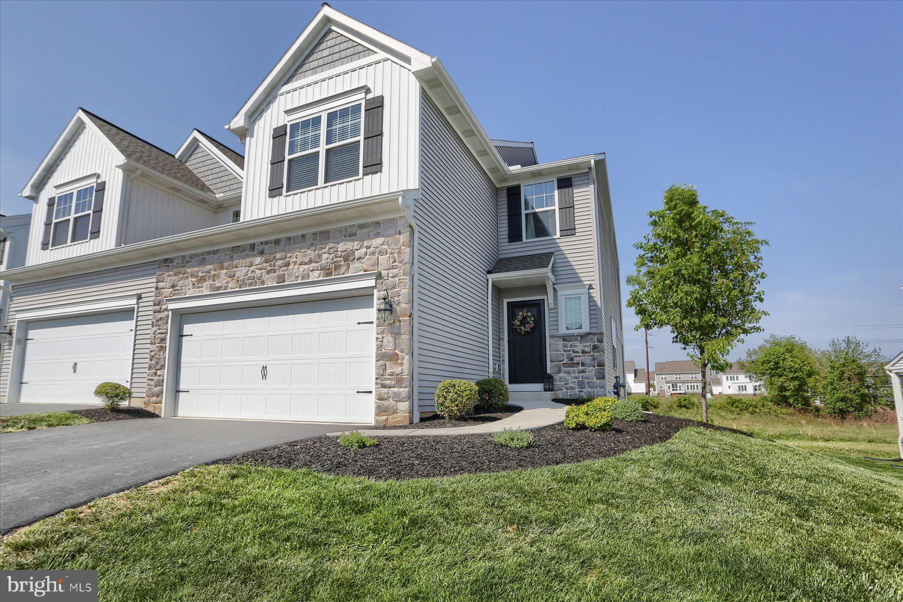 ORCHARD GLEN - Residential