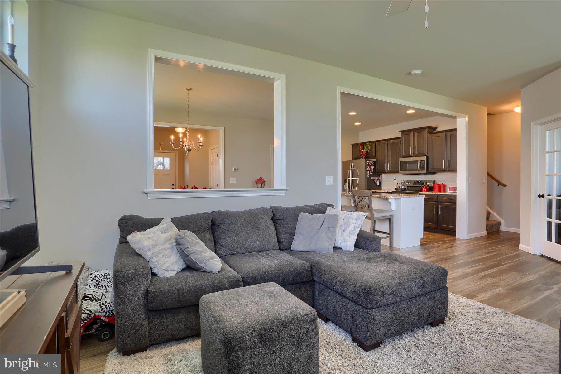 ORCHARD GLEN - Residential