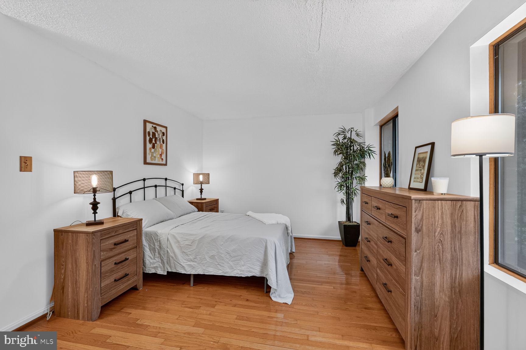 1414 12TH STREET N 1414B