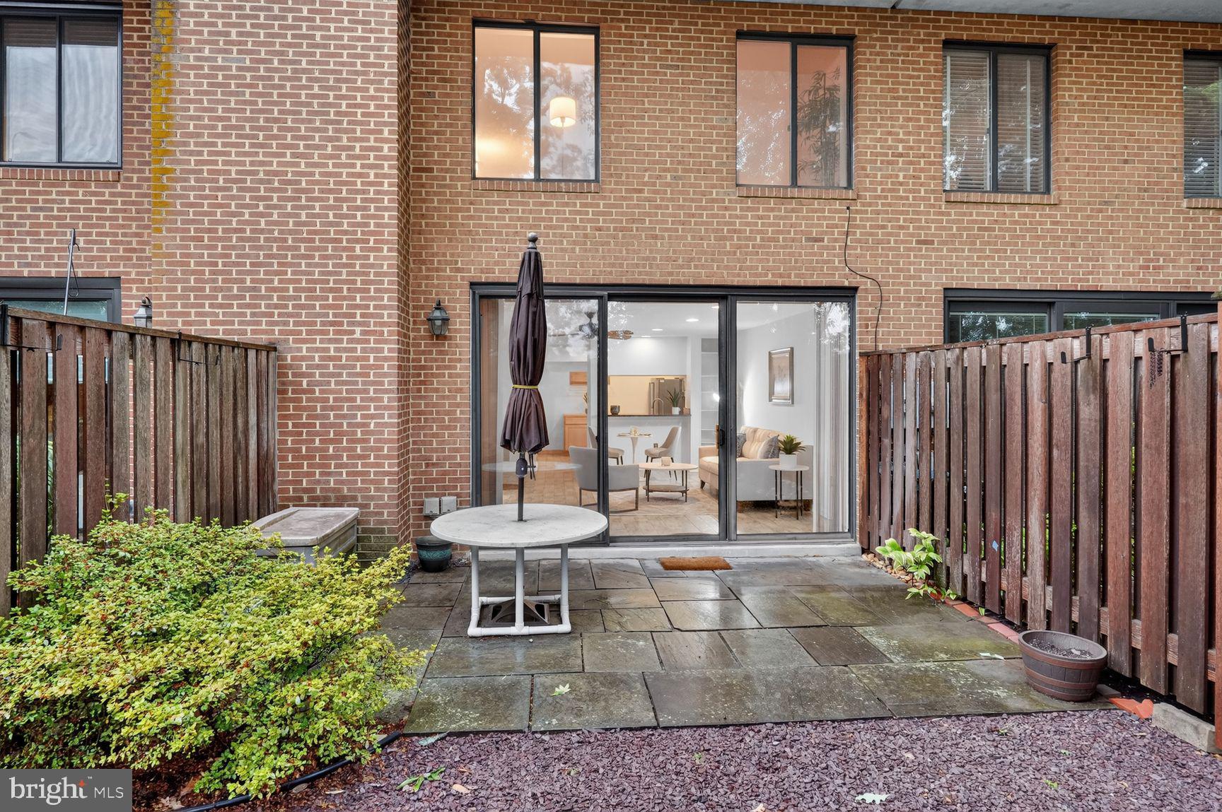 1414 12TH STREET N 1414B