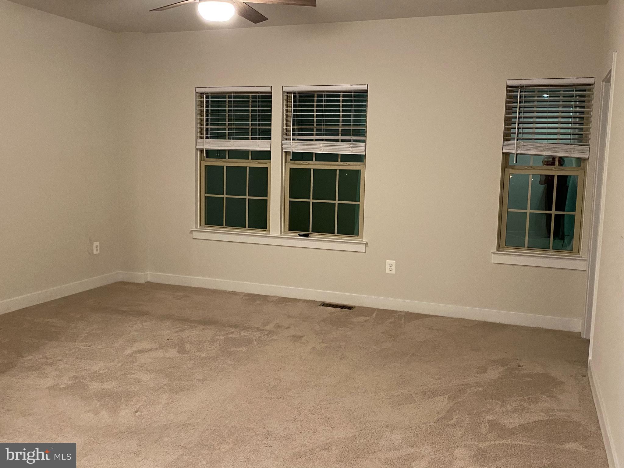 LINTON AT BALLENGER - Residential Lease