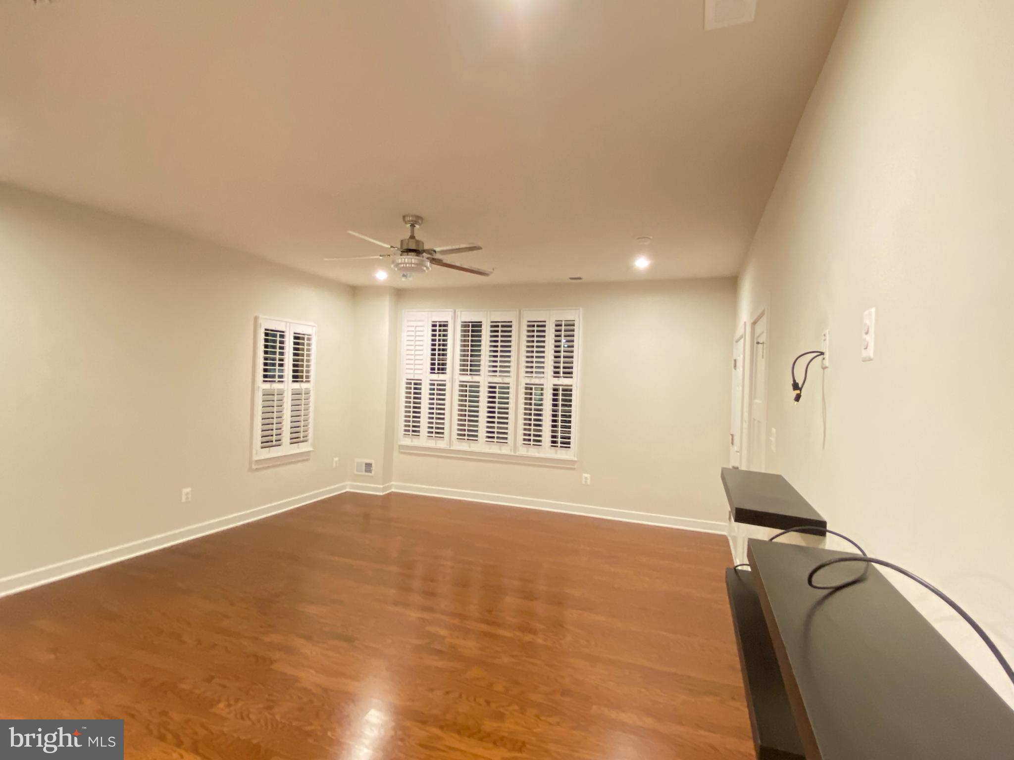 LINTON AT BALLENGER - Residential Lease