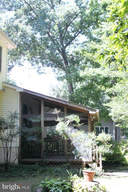 HERITAGE OAKS - Residential