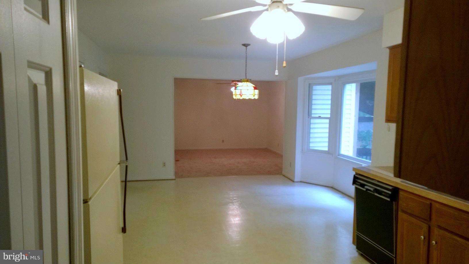 HERITAGE OAKS - Residential