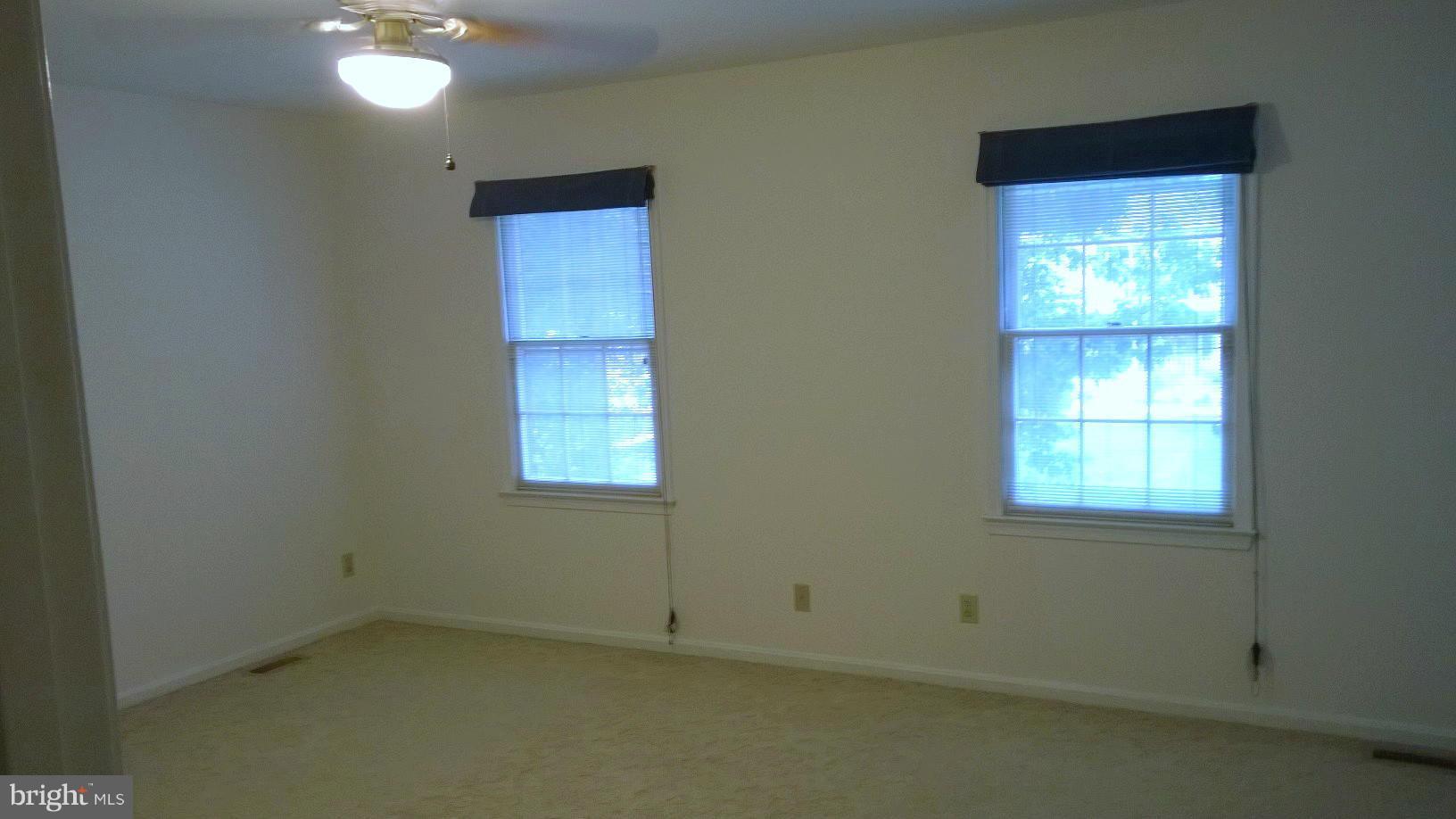 HERITAGE OAKS - Residential