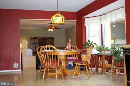 HERITAGE OAKS - Residential