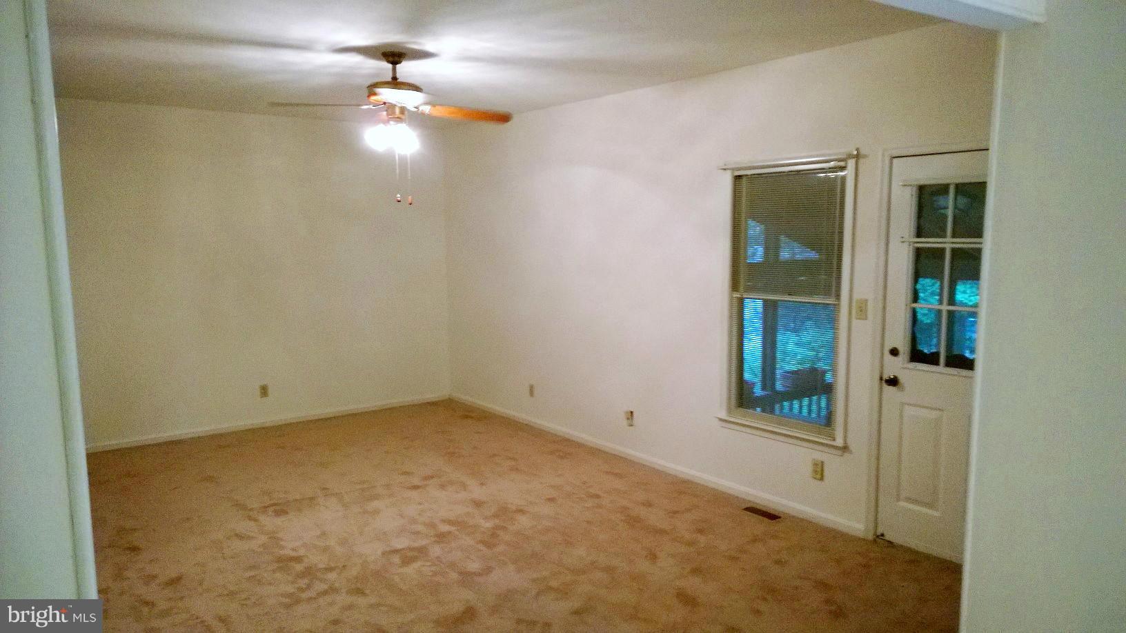 HERITAGE OAKS - Residential