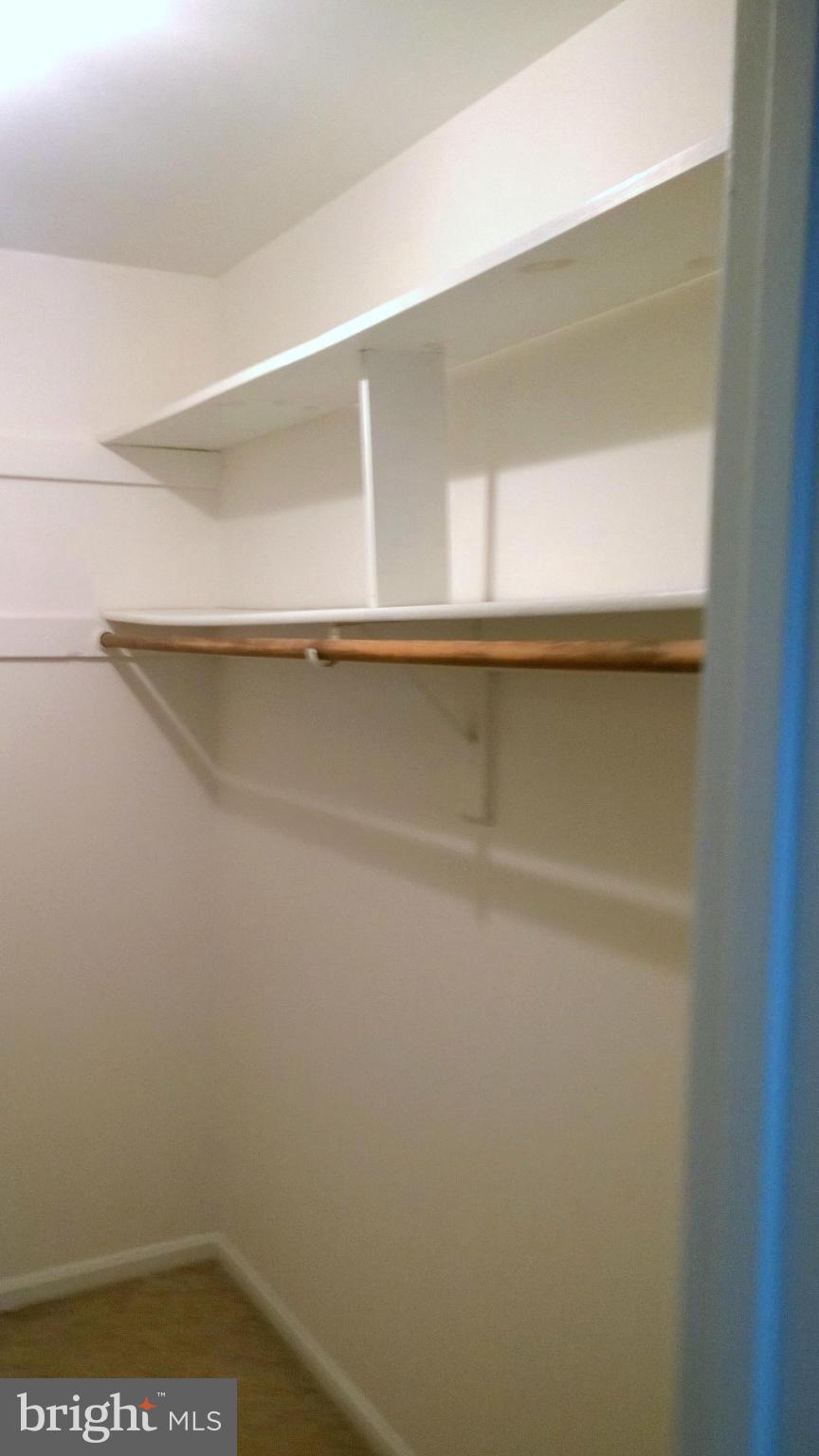 HERITAGE OAKS - Residential