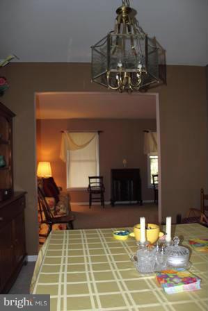 HERITAGE OAKS - Residential