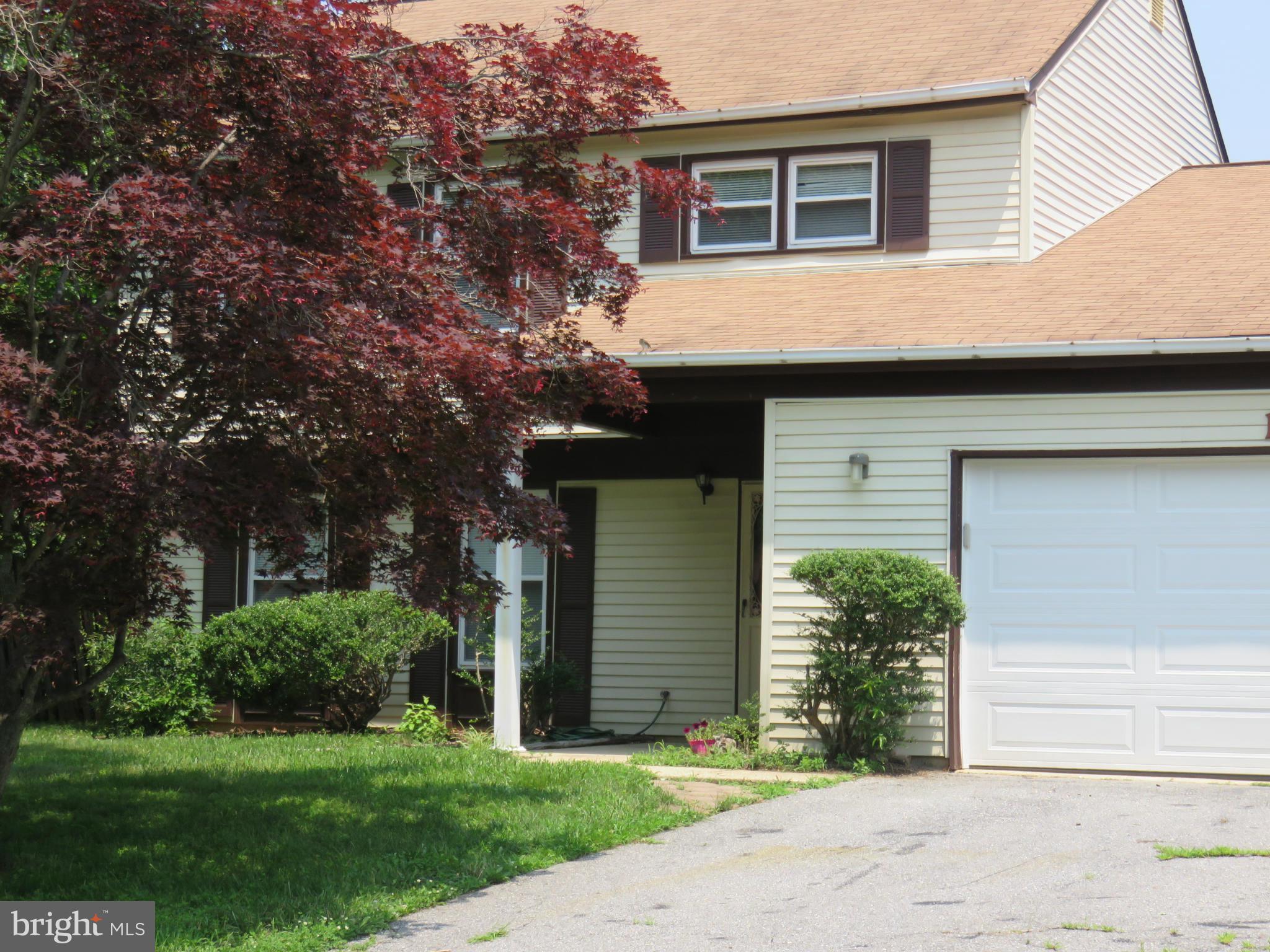 RAMBLING HILLS - Residential