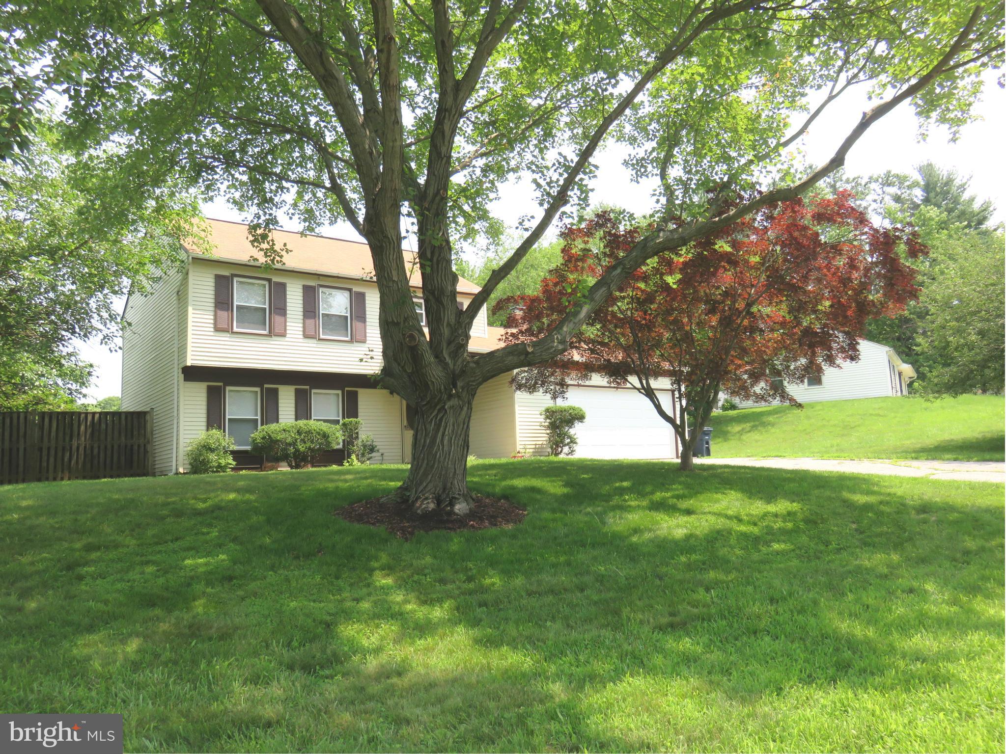 RAMBLING HILLS - Residential