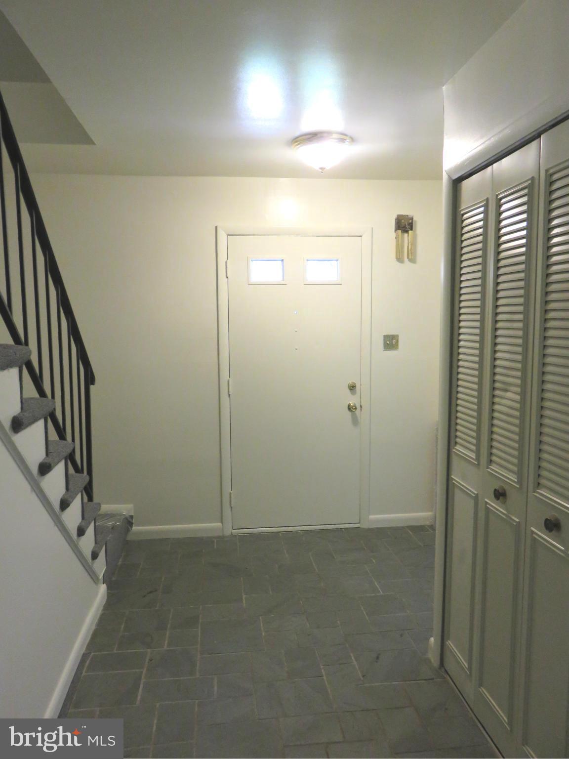 RAMBLING HILLS - Residential