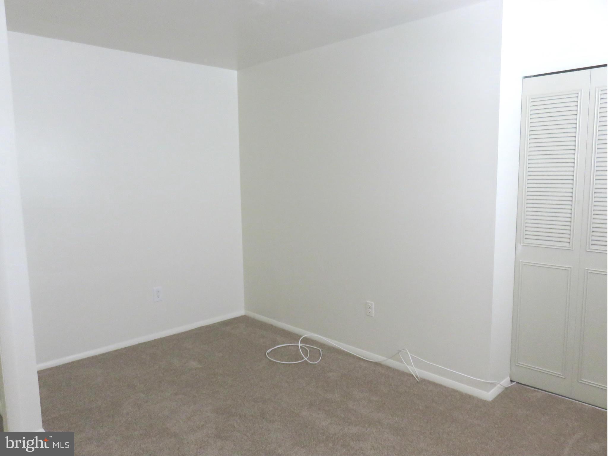 RAMBLING HILLS - Residential