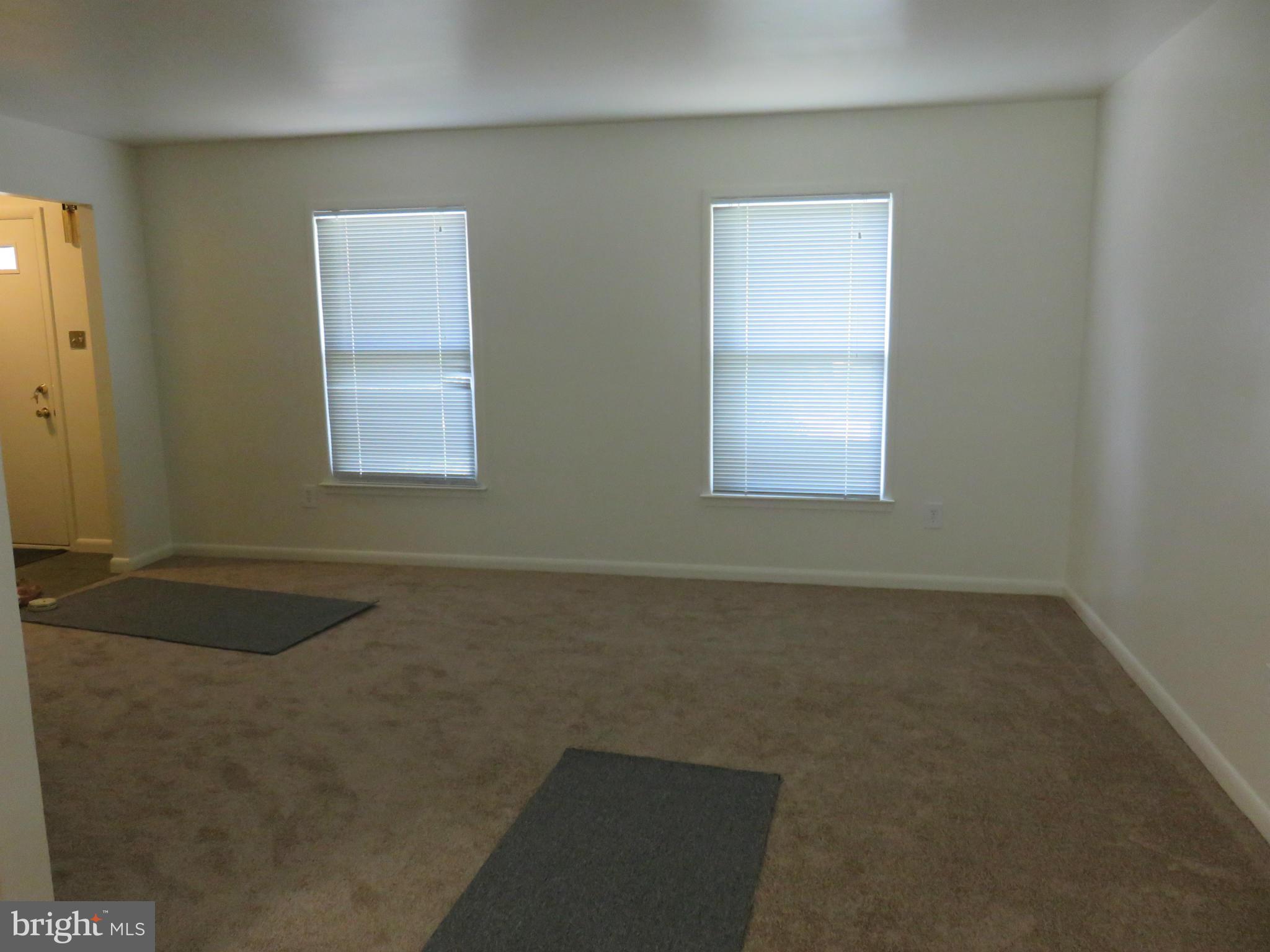 RAMBLING HILLS - Residential