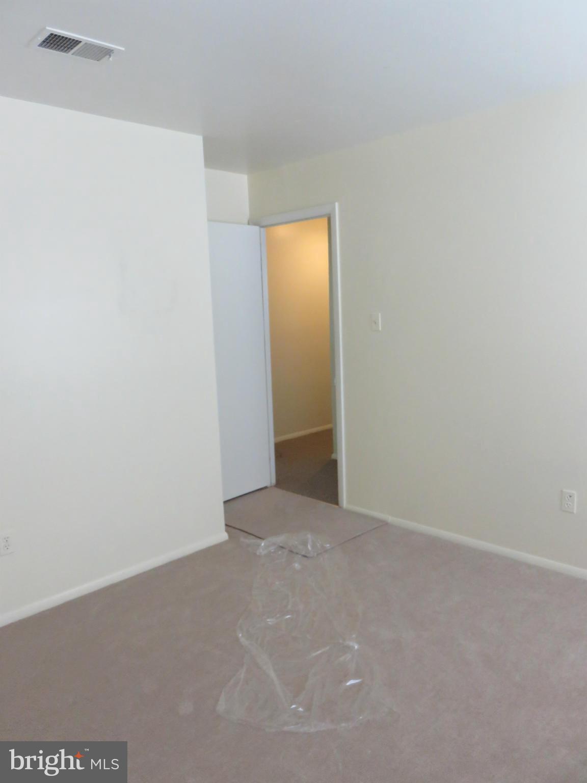 RAMBLING HILLS - Residential