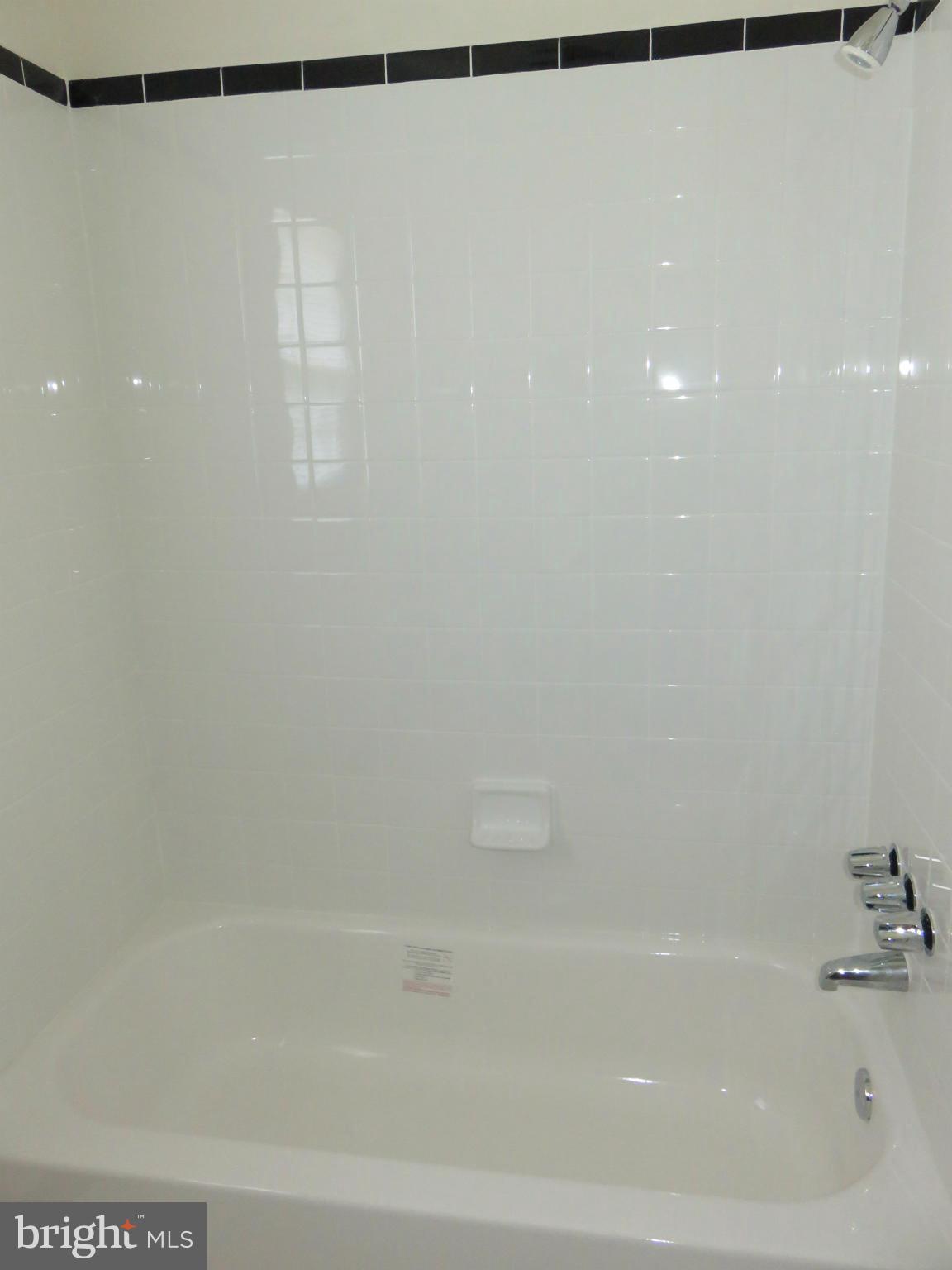 RAMBLING HILLS - Residential