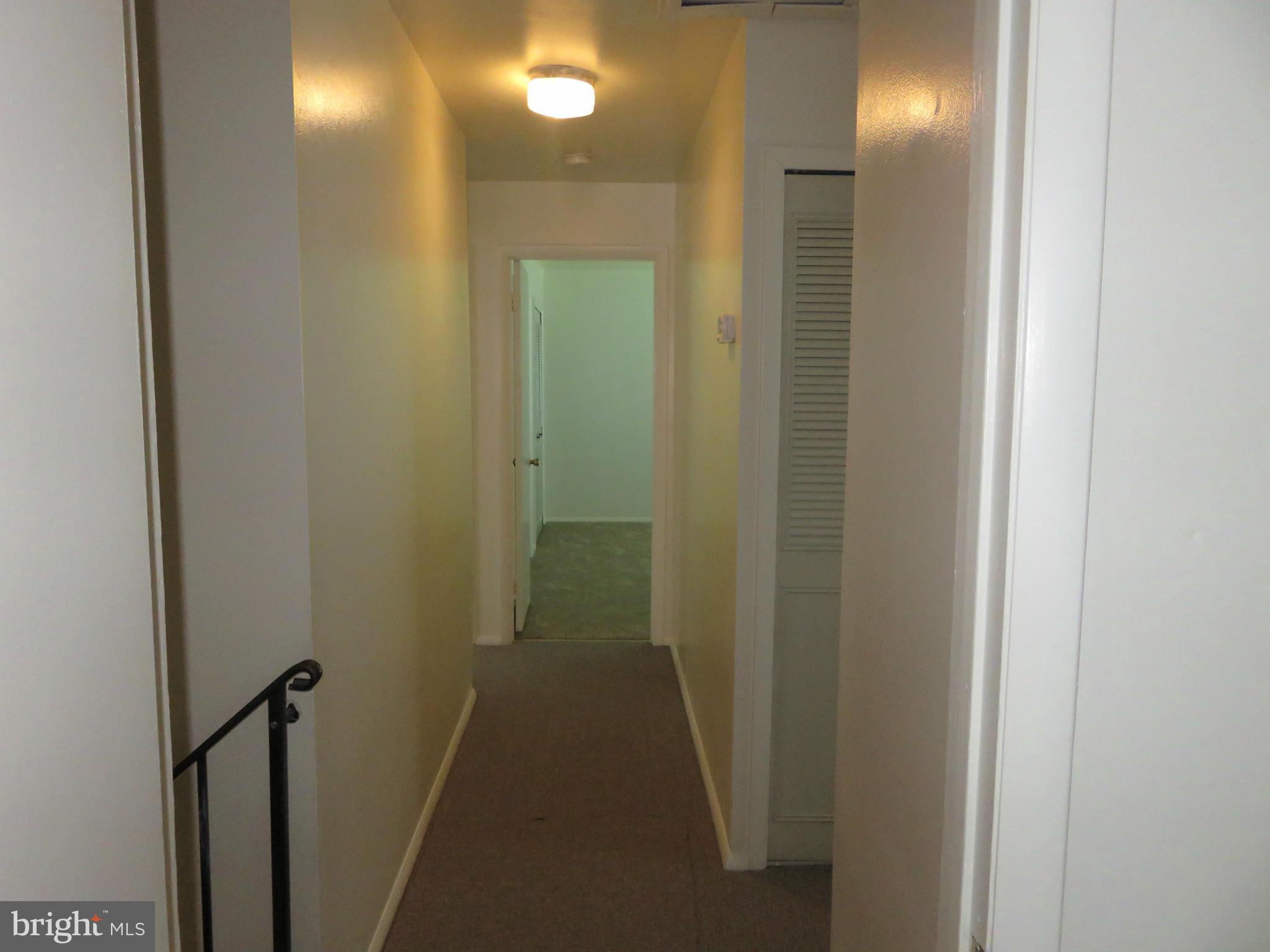 RAMBLING HILLS - Residential