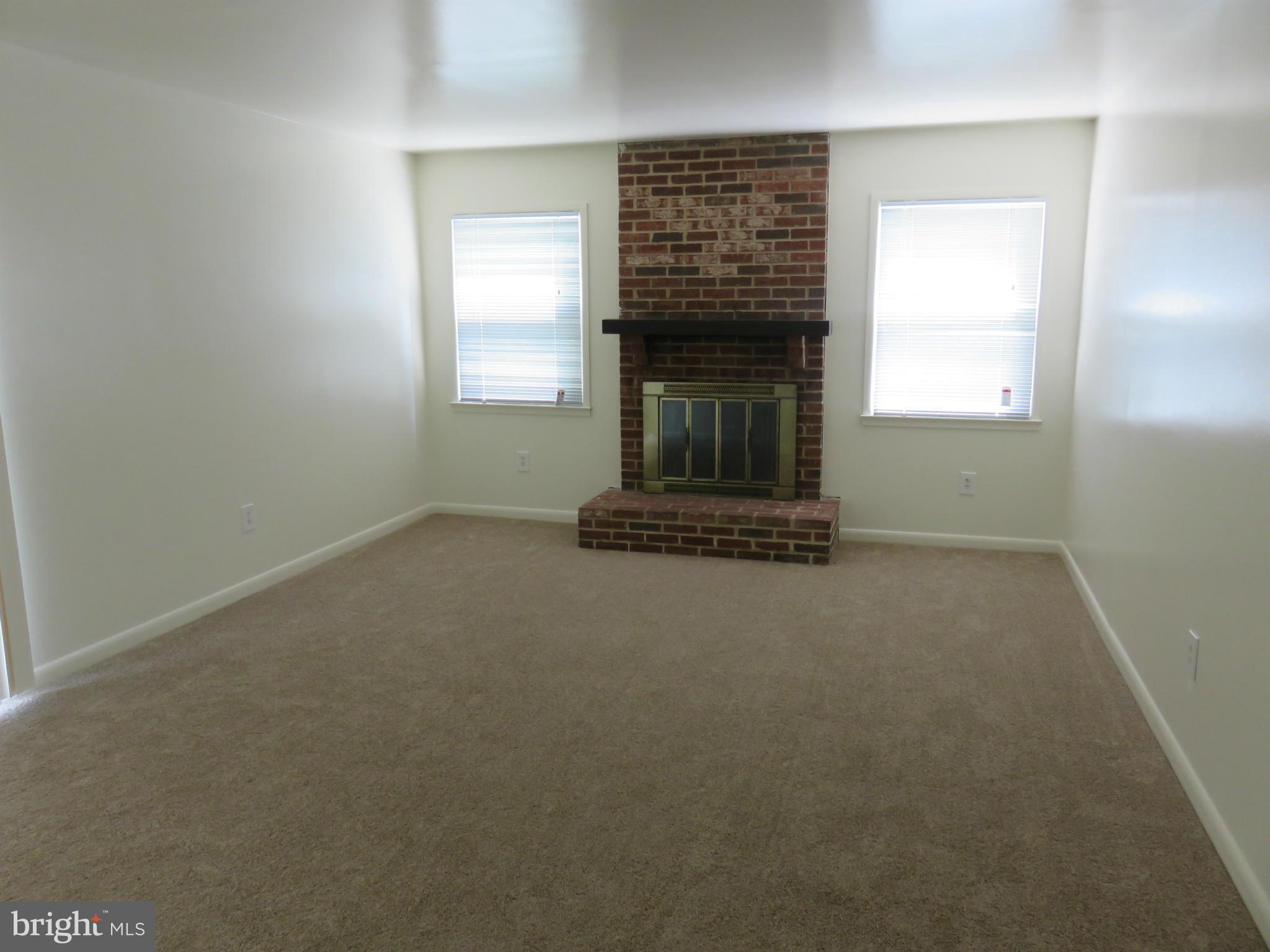 RAMBLING HILLS - Residential