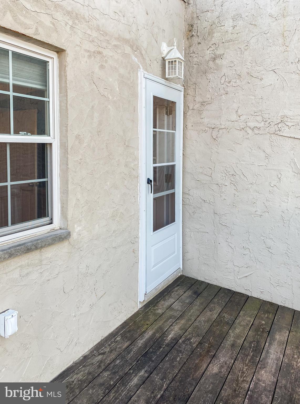 EAST PASSYUNK CROSSING - Residential Lease