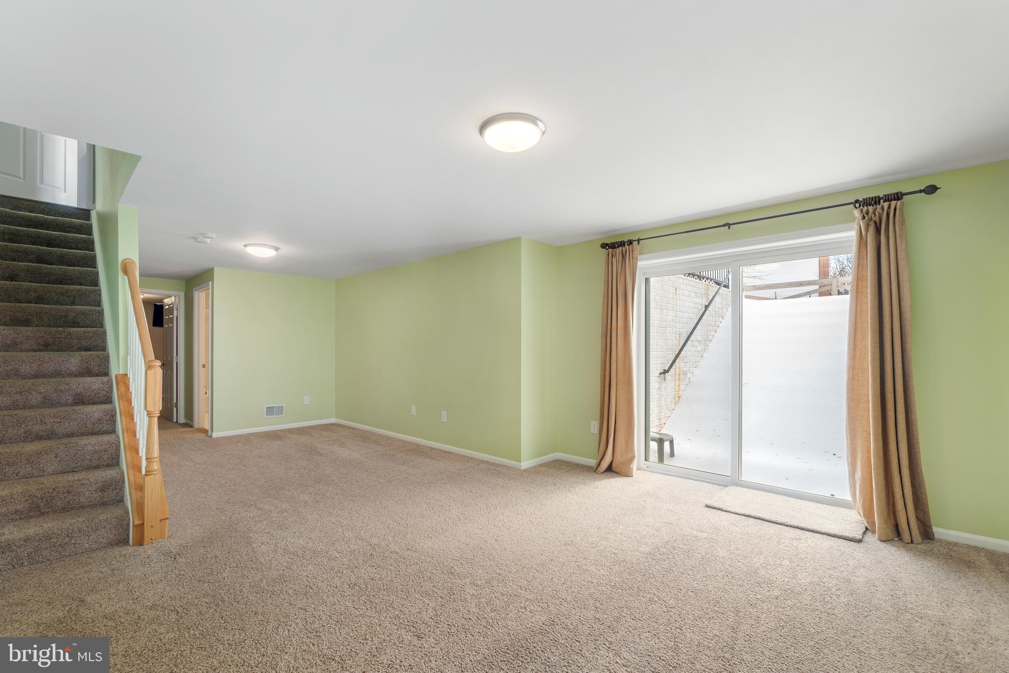 GOLD MINE CROSSING - Residential