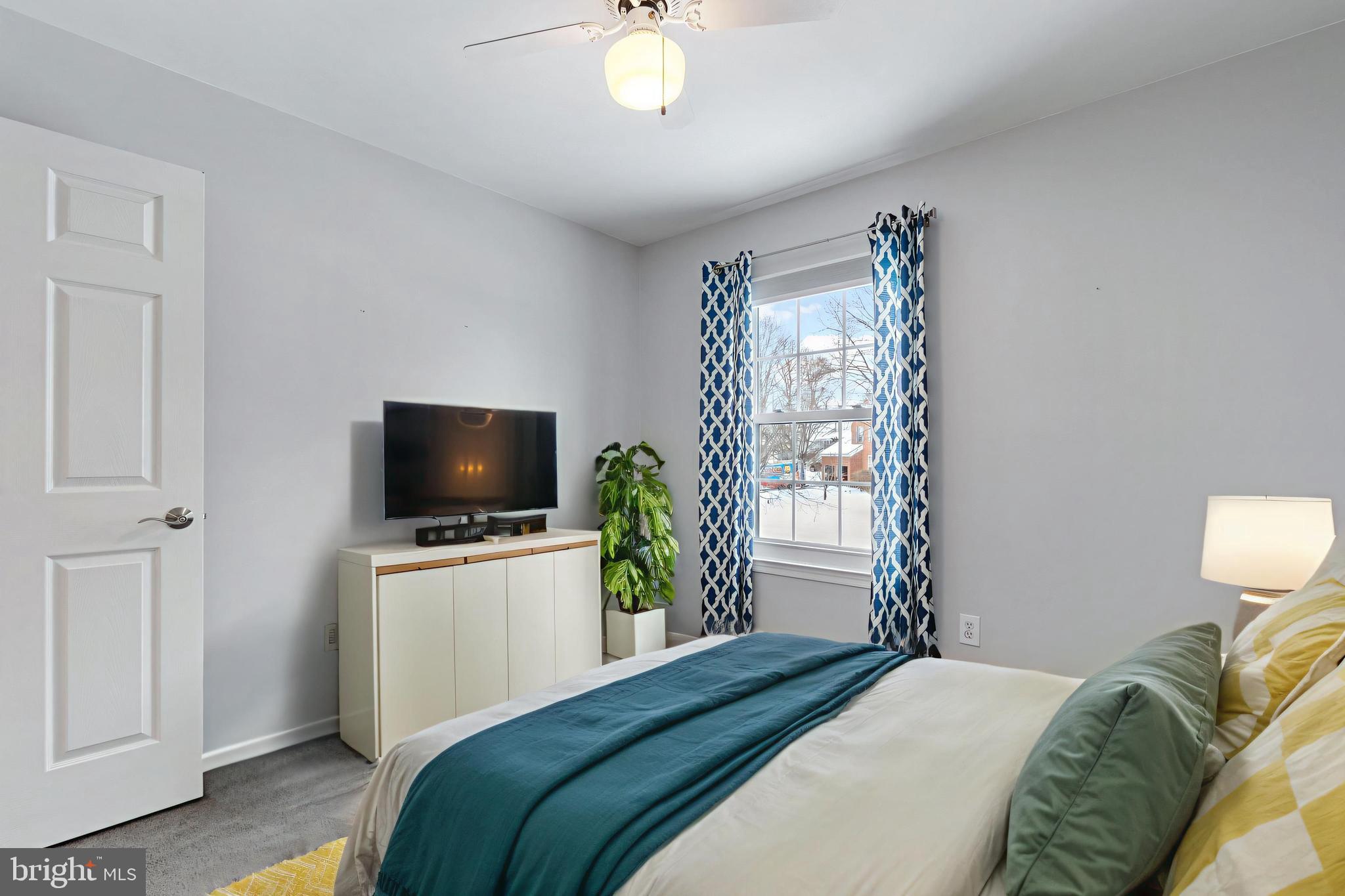 GOLD MINE CROSSING - Residential