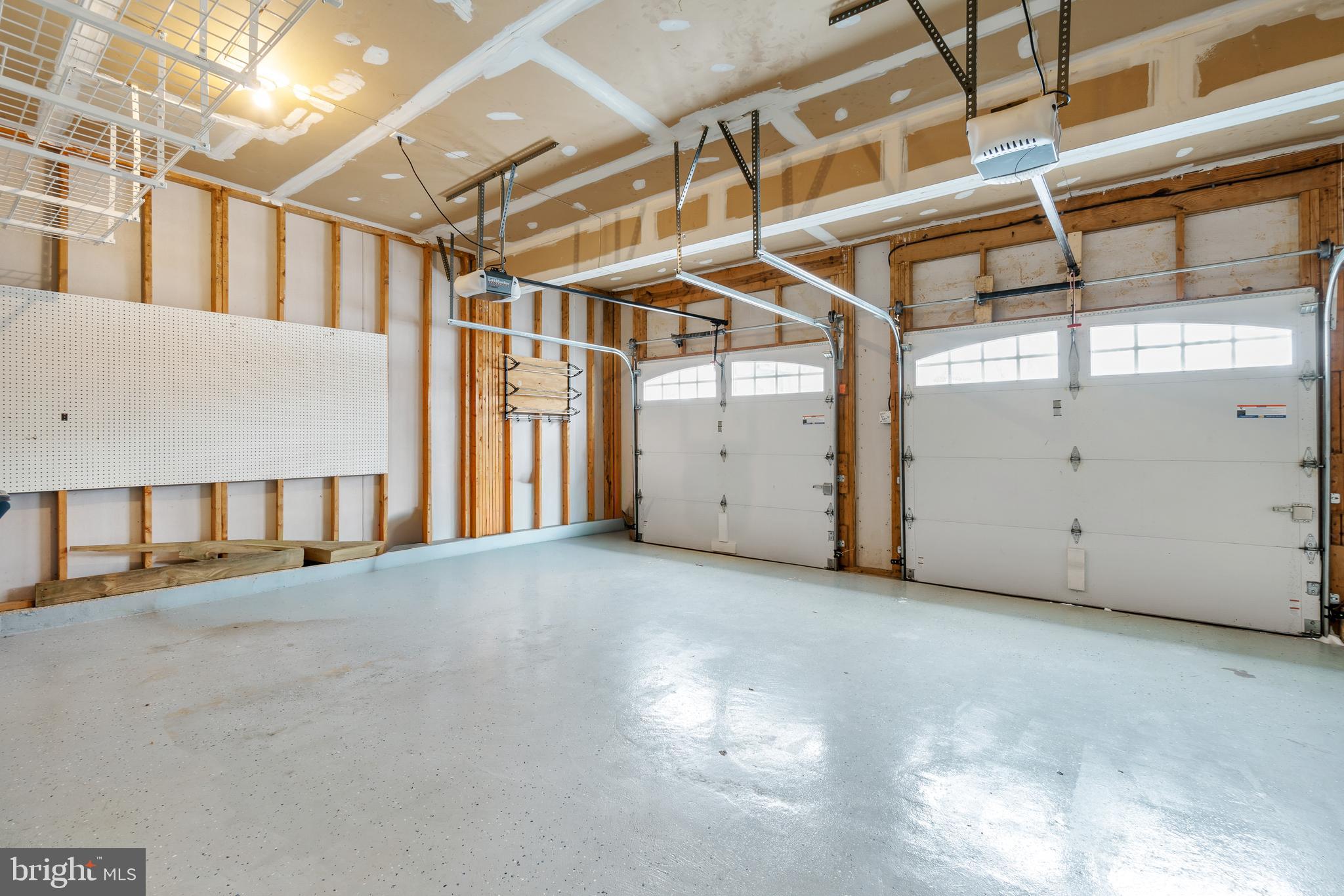 GOLD MINE CROSSING - Residential