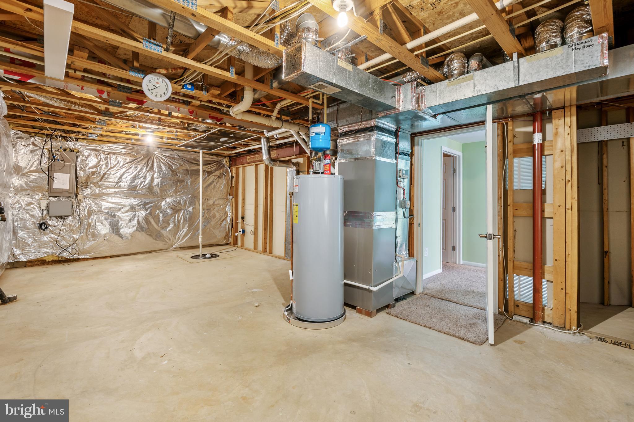 GOLD MINE CROSSING - Residential