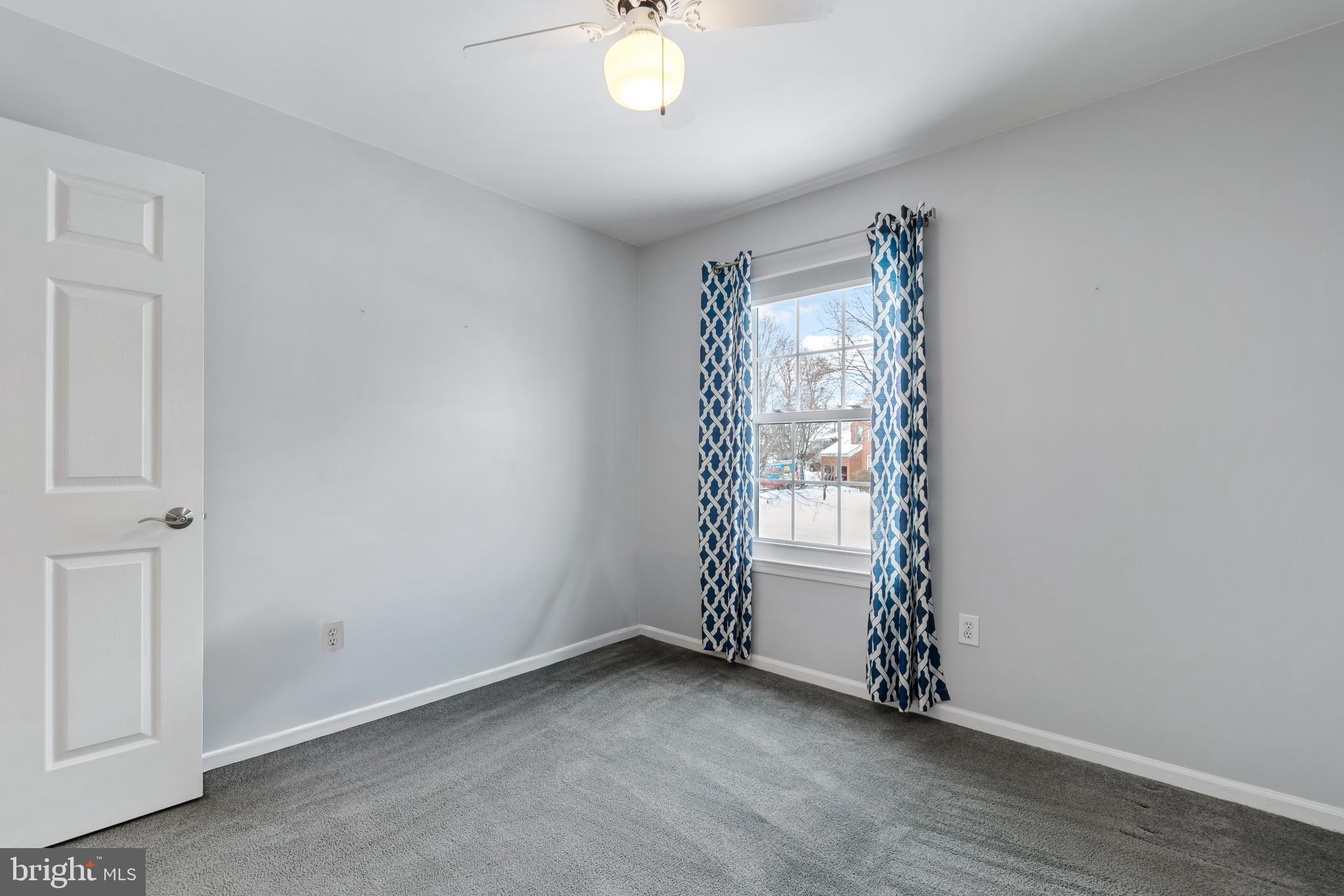 GOLD MINE CROSSING - Residential