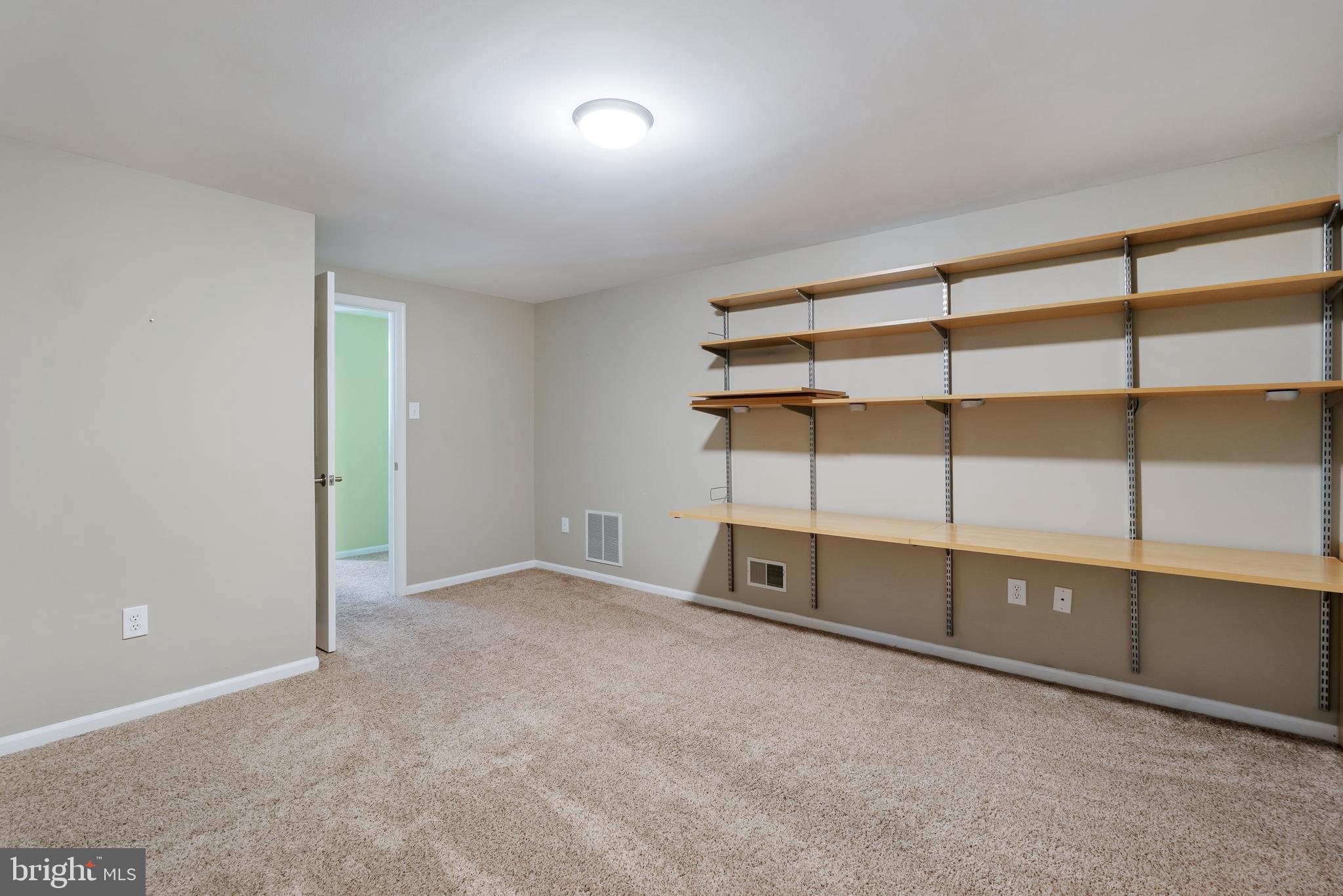 GOLD MINE CROSSING - Residential