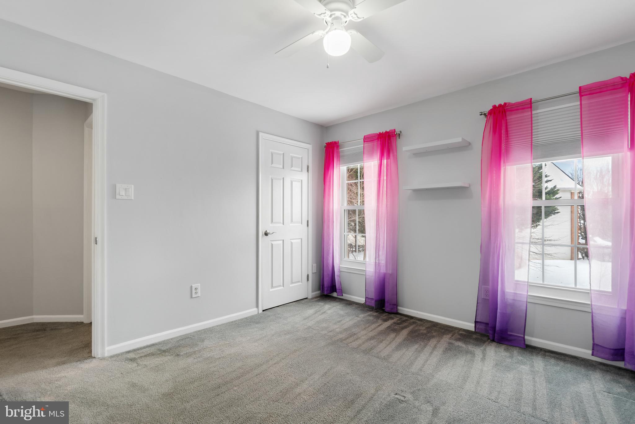 GOLD MINE CROSSING - Residential