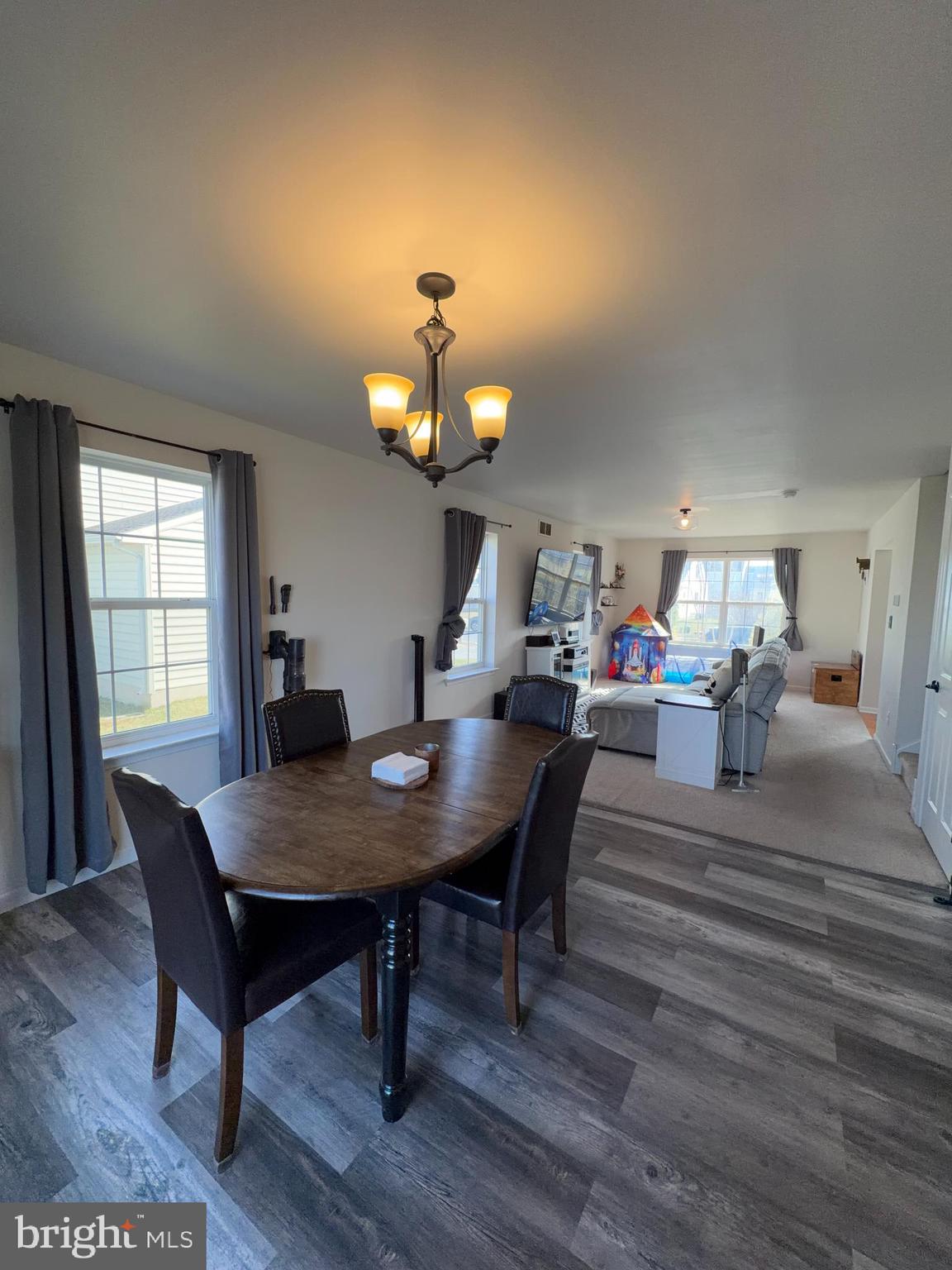 SUNNYSIDE VILLAGE - Residential