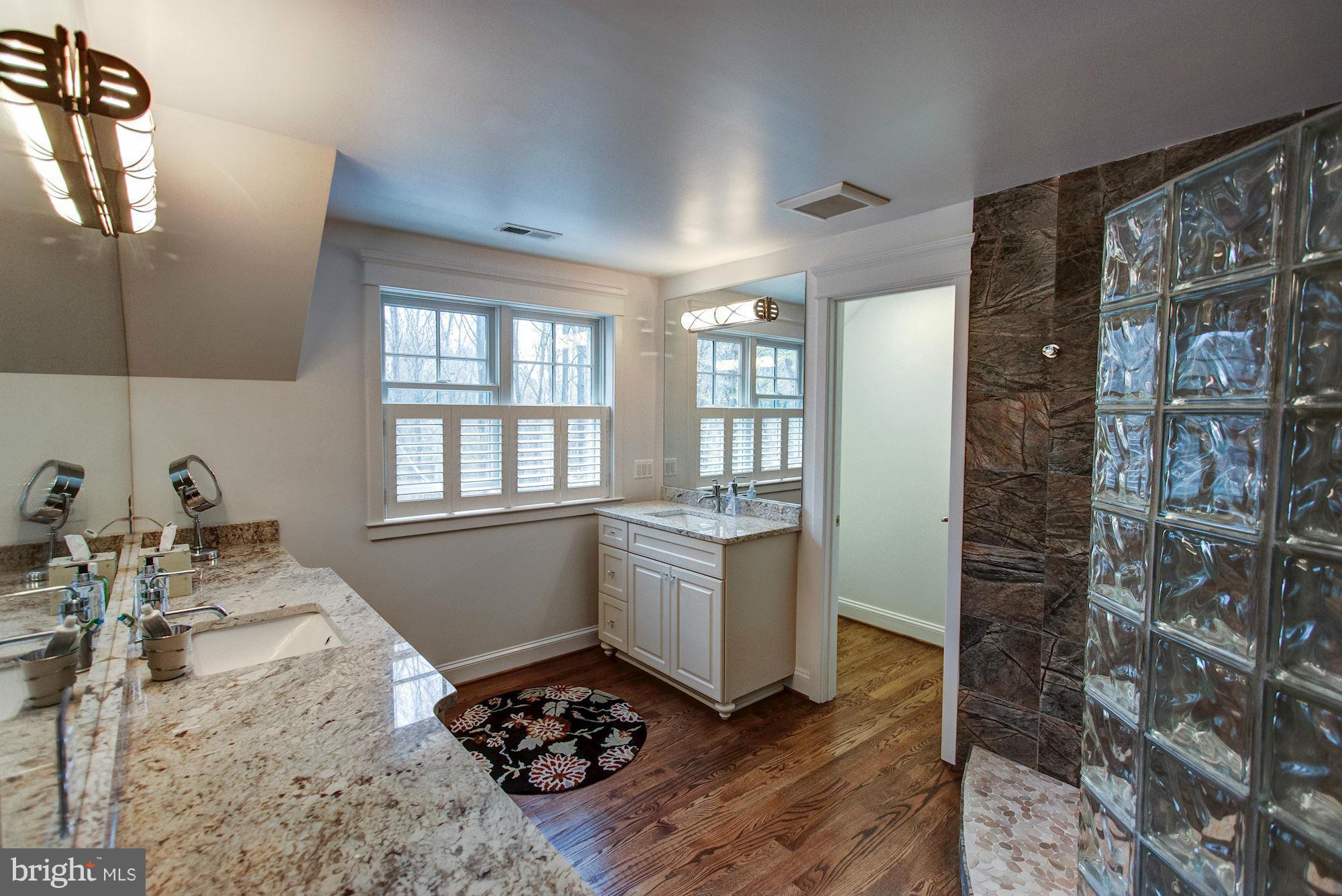 FOX HERITAGE - Residential