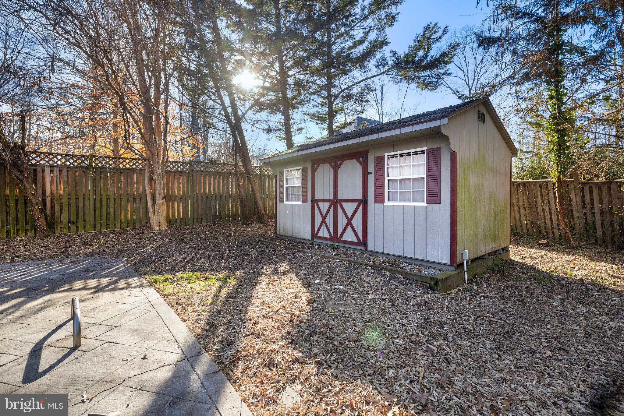 ARUNDEL VIEW - Residential